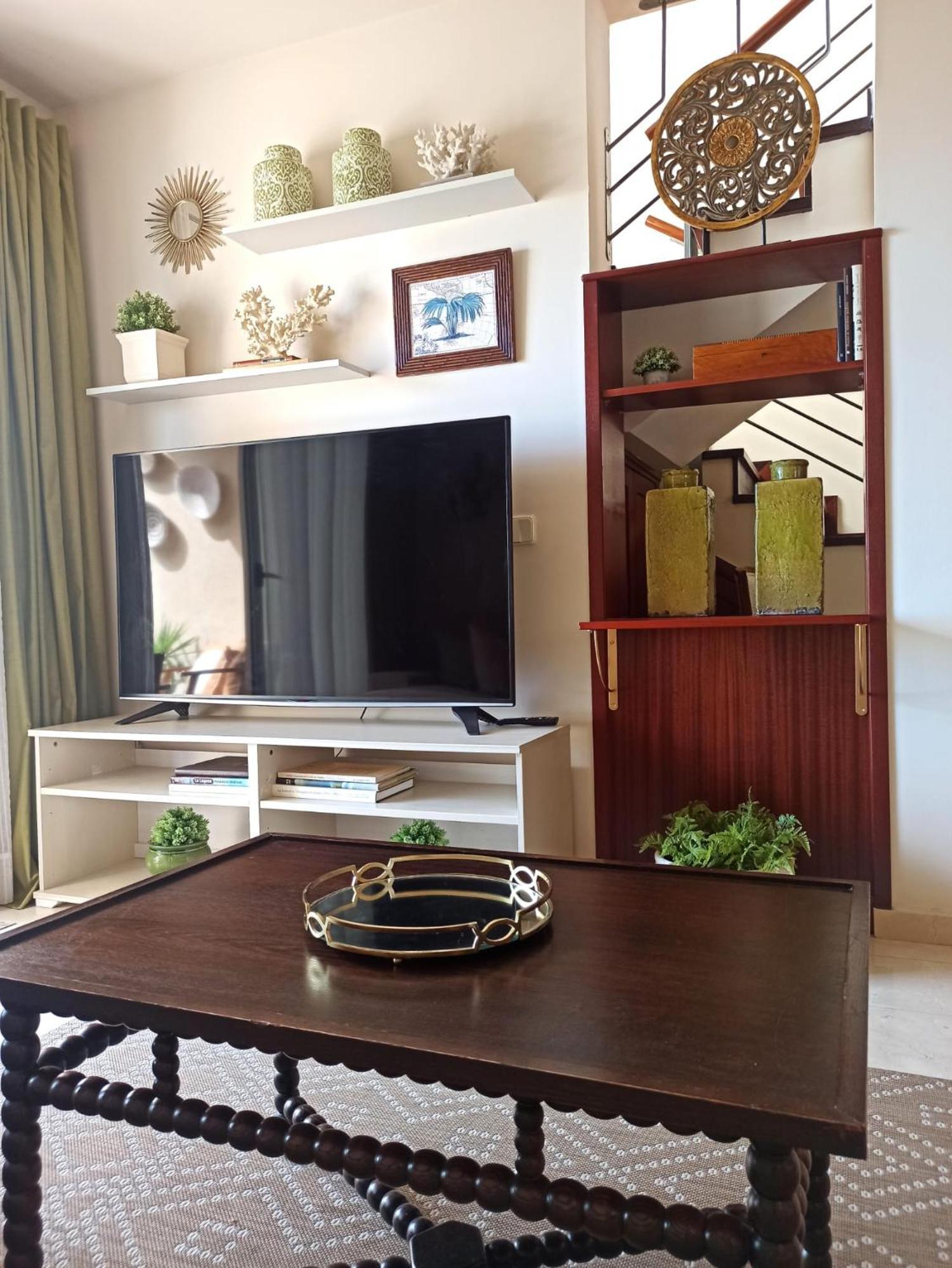 Villa Fenix Premium *